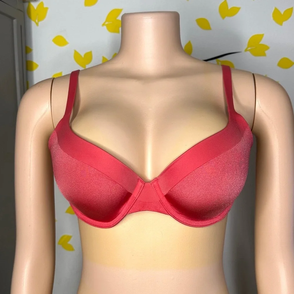 Victoria's Secret Lined Demi Bra Size‎ 34D